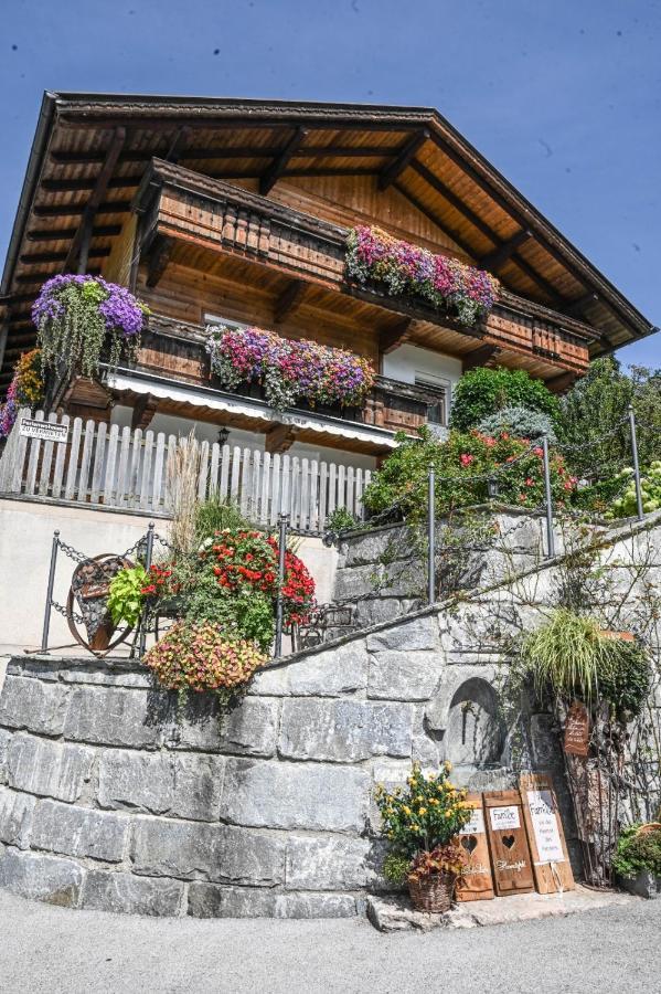 Ferienhaus Schneiderhausl Zillertal Apartamento Stummerberg Exterior foto